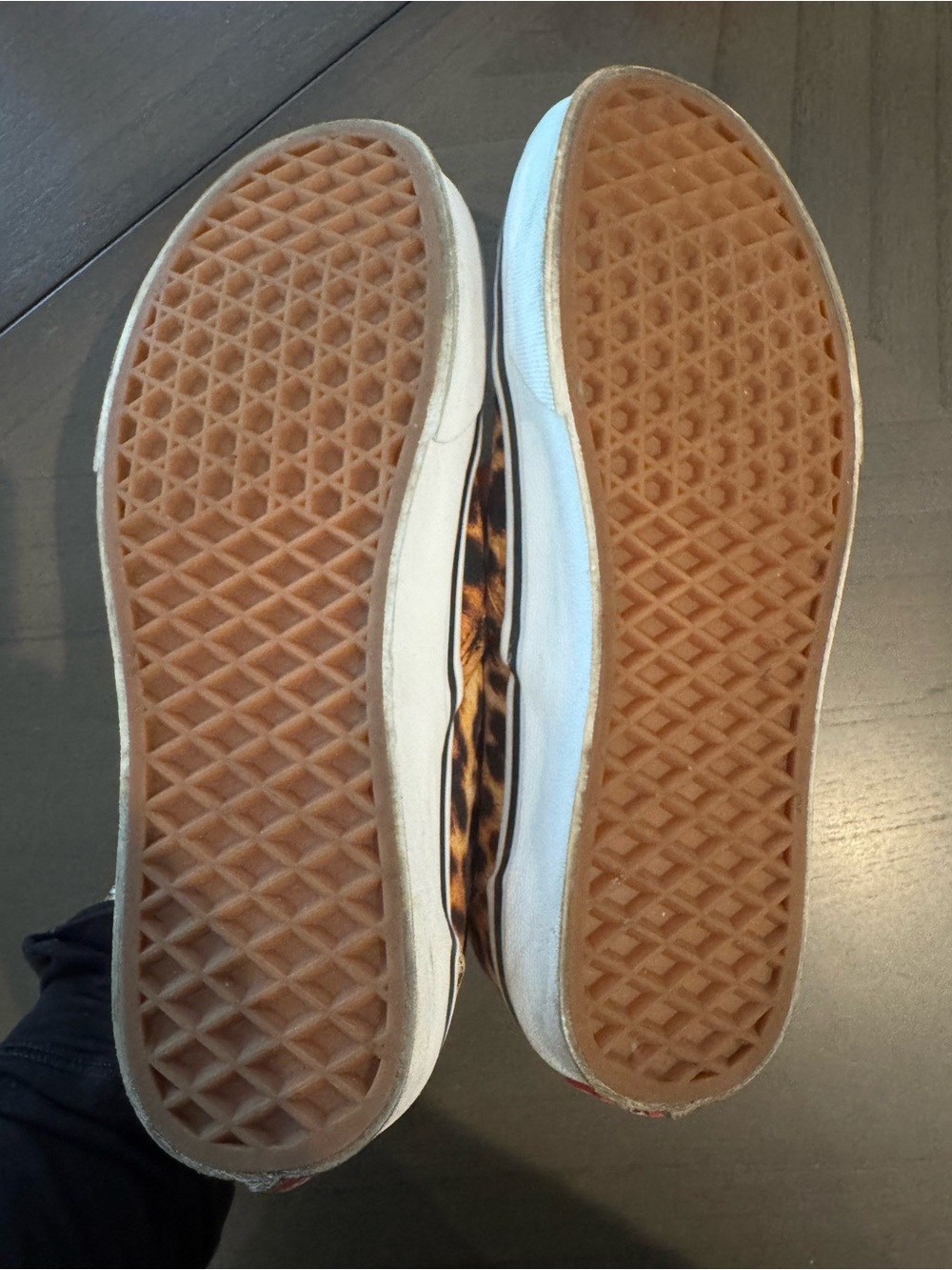 Vans Women’s Slip-On Sneakers in Leopard Print White and Black - Picture 6 of 9